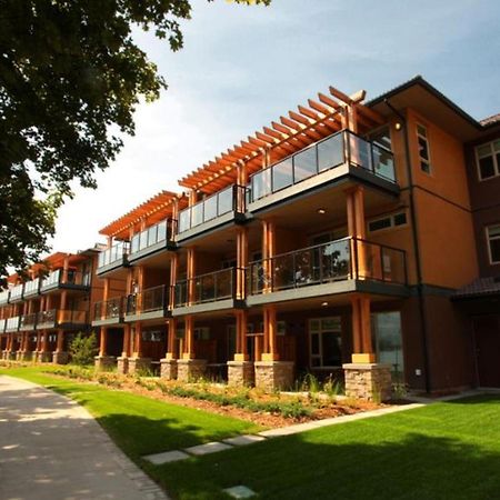 Watermark Beach Resort Osoyoos Extérieur photo