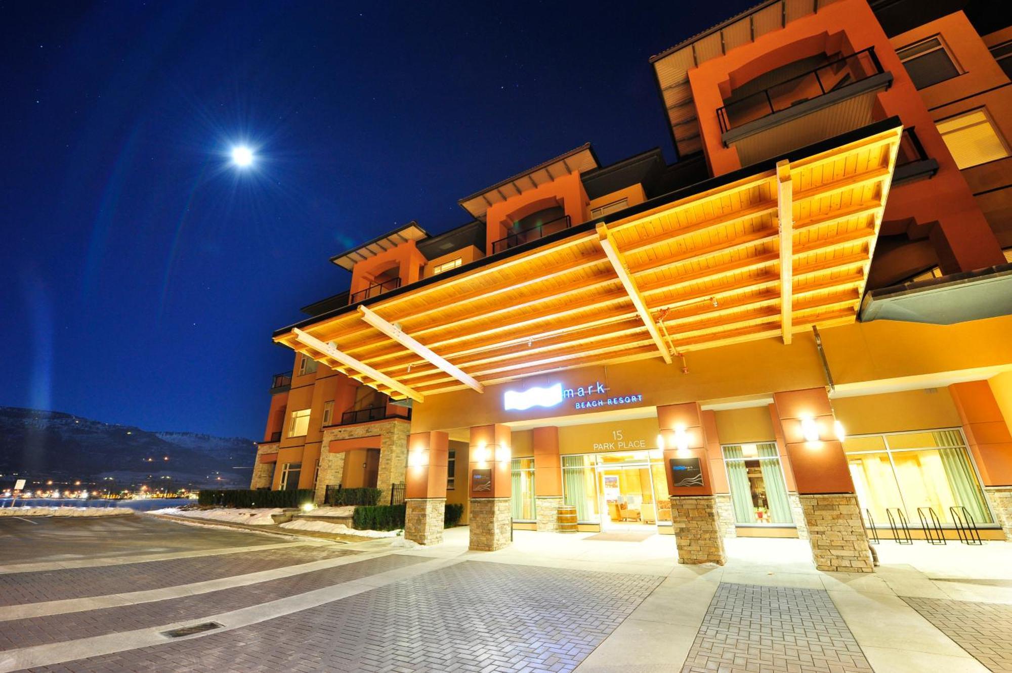 Watermark Beach Resort Osoyoos Extérieur photo