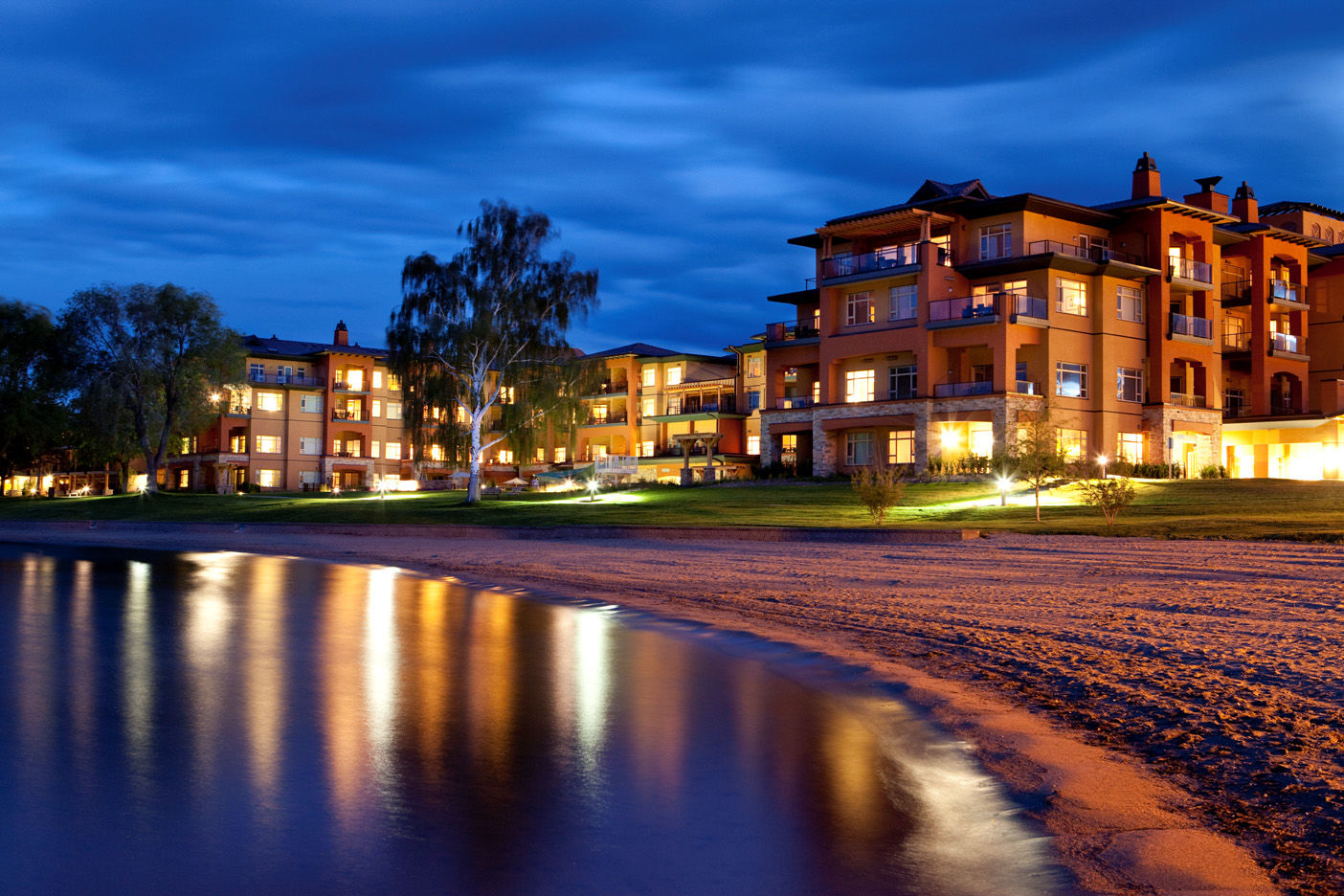 Watermark Beach Resort Osoyoos Extérieur photo